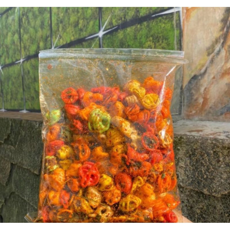 

KERUPUK GULUNG PEDAS DAUN JERUK / ORIGINAL kemasan 250gram