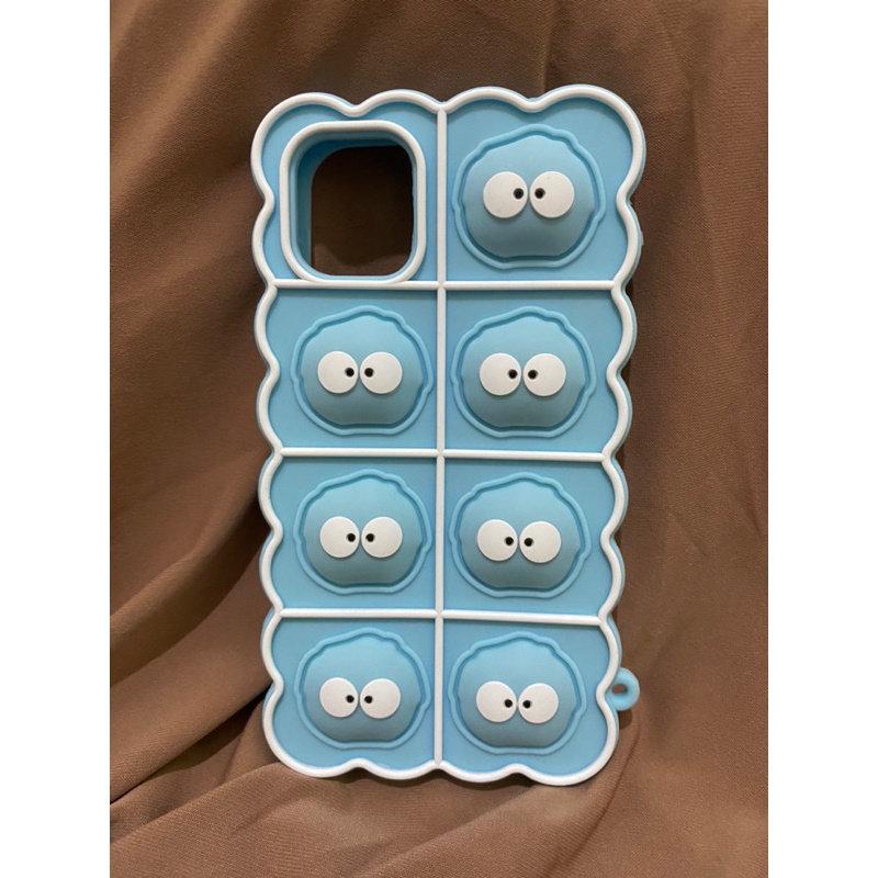 PRELOVED case iphone 11 / soft case TPU timbul pop it warna biru muda