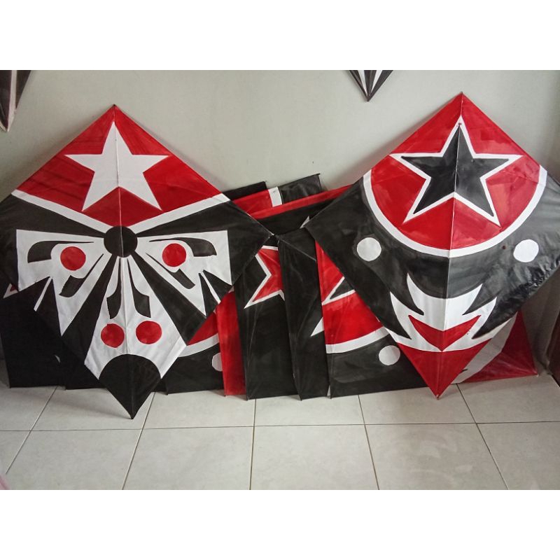 Layangan Aduan Premium UK 110 Full Cat