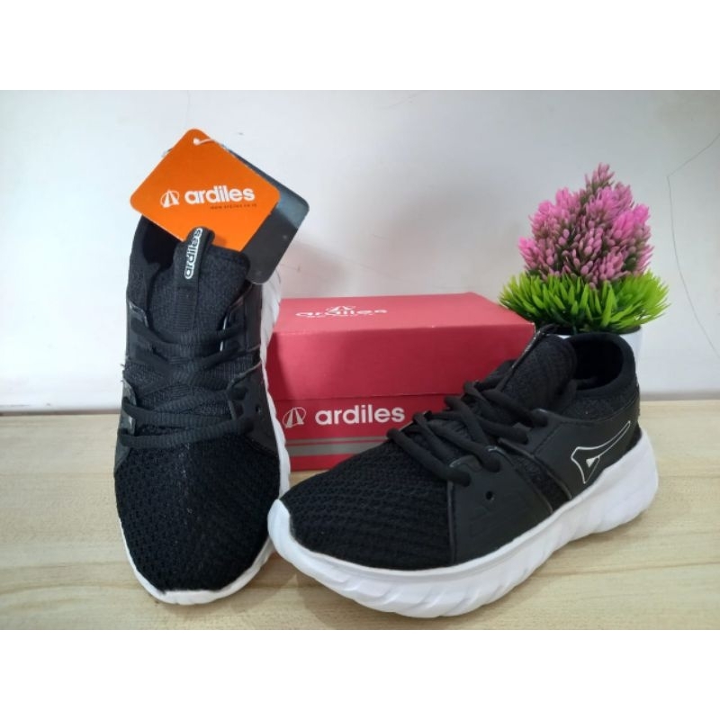 sepatu sekolah anak ardiles kids BCG-HOOD-K sneaker Black White/hitam putih