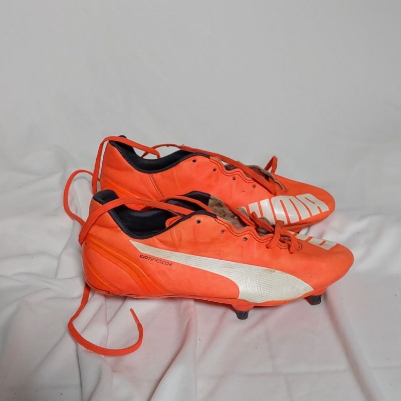 SEPATU SEPAK BOLA PUMA EVO SPEED ORANGE SECOND MURAH