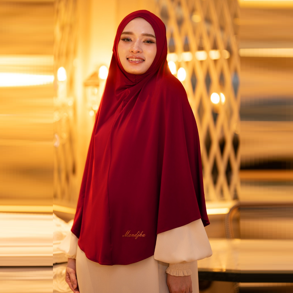 Bergo Shopia Persian Red Hijab Daily Instan Polos Mandjha Ivan Gunawan Premium JapaneseYarn Original