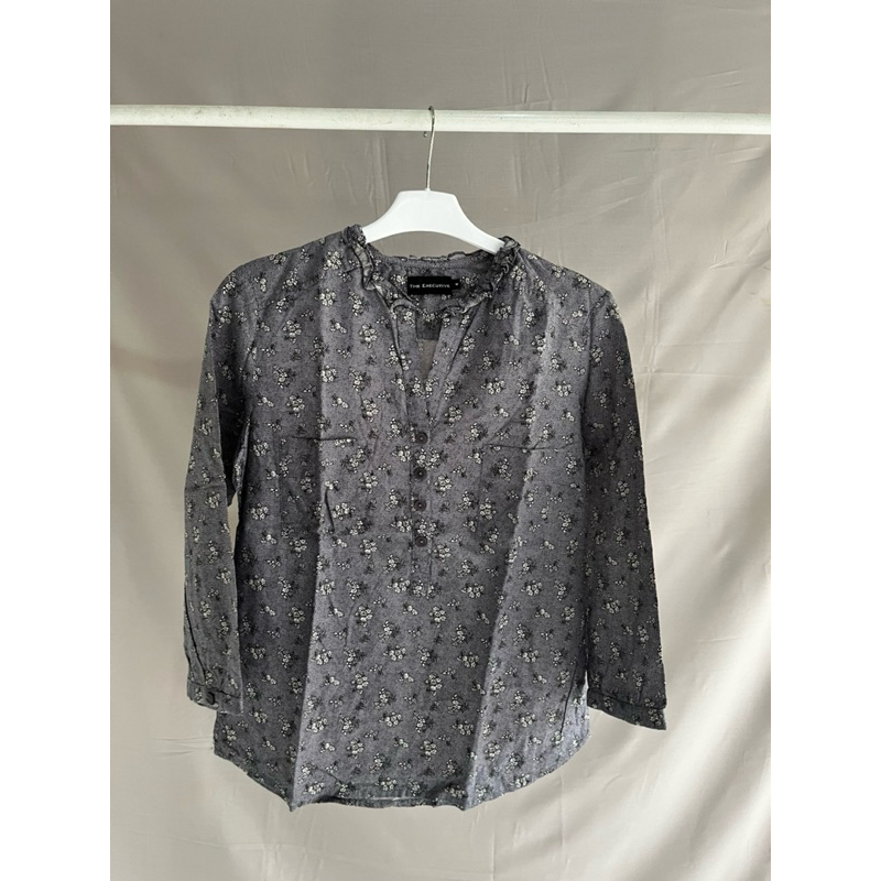 PRELOVED BLOUSE THE EXECUTIVE