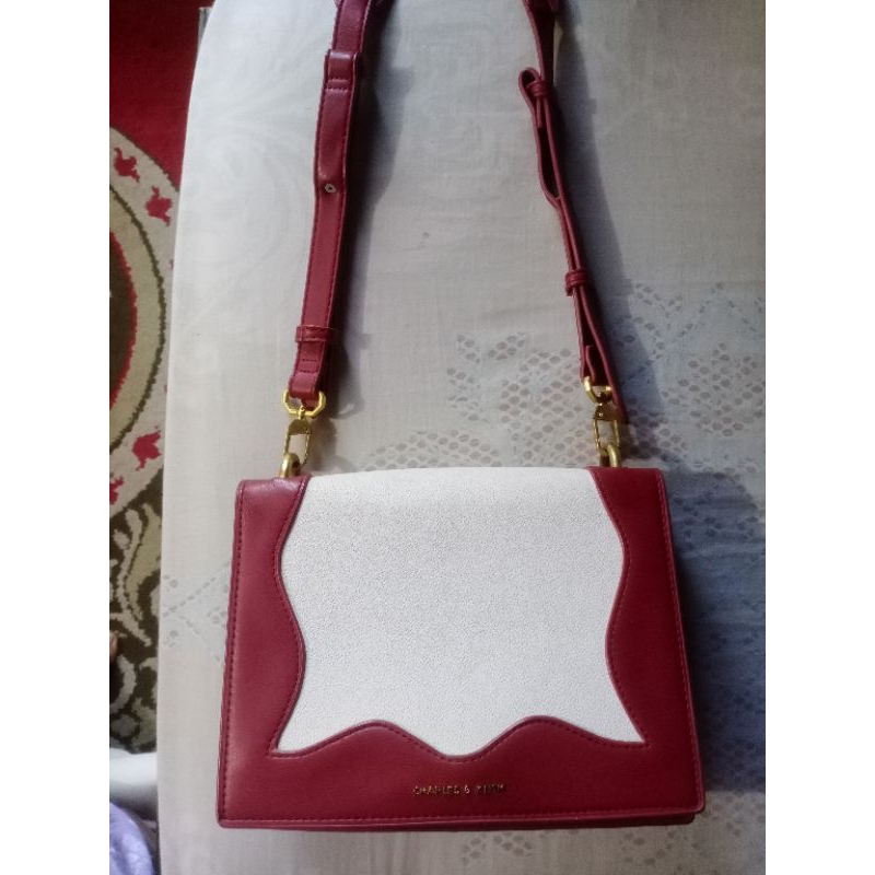 Tas Charles n Keith sling bag original, original store