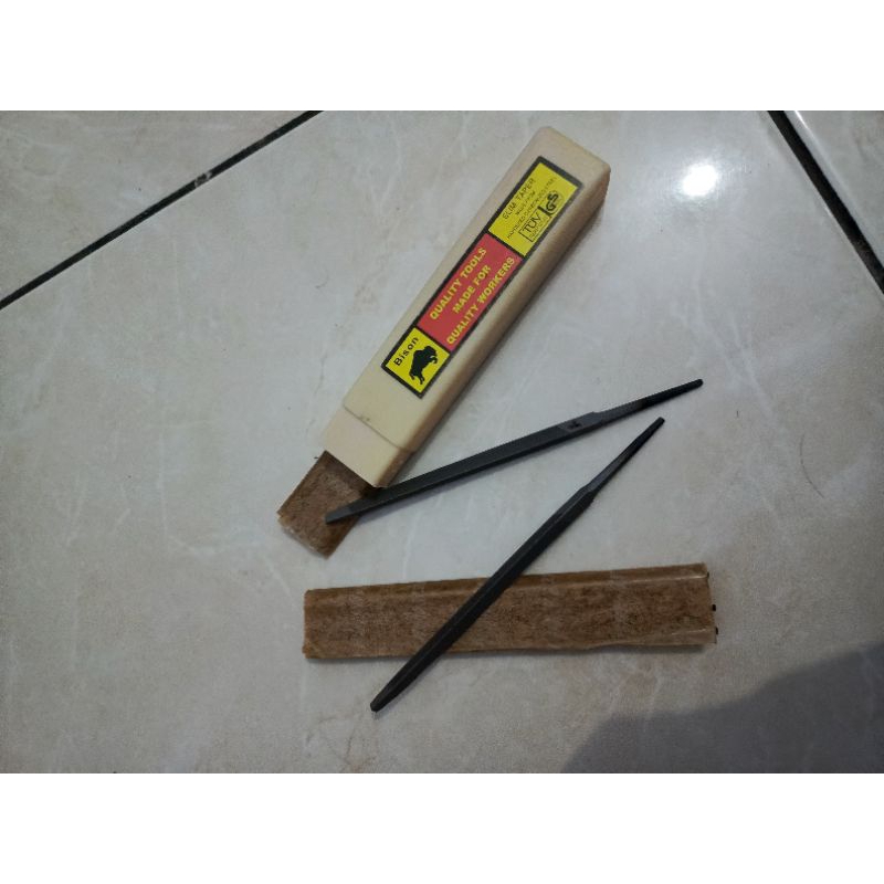 kikir bison, kikir gergaji