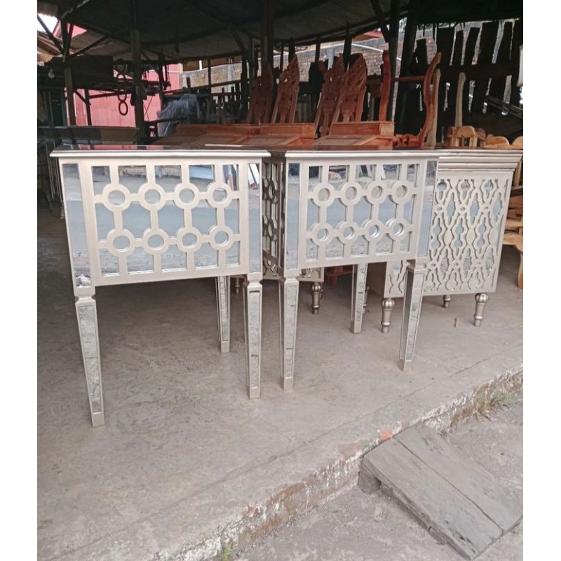 KOTAK AMPAU KACA / KOTAK AMPAU KACA MATA