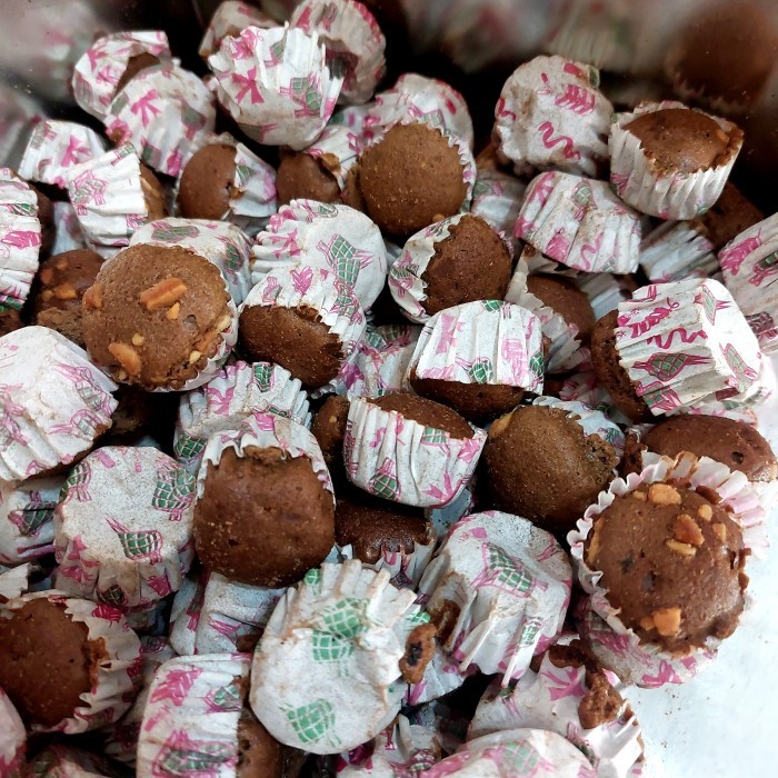 

SNACK KILOAN KUE BROWNIS KERING 125 gram makanan ringan camilan manis murah