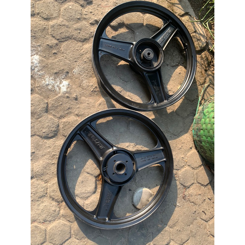 Velg daytona palang 3 Original