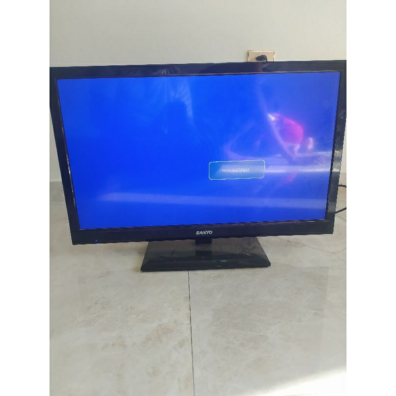 TV LED SANYO 24 INCH