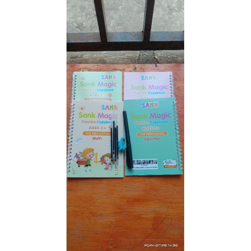 

Buku SANK MAGIC(1 set isi 4 buku+ pulpen dan isi pulpennya)