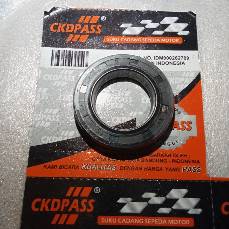 seal gear depan Suzuki GP100 A100