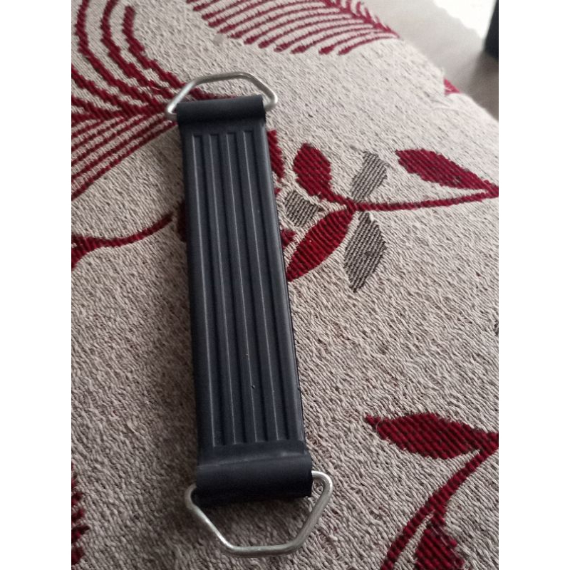 karet sabuk aki/tali aki Vespa Excel