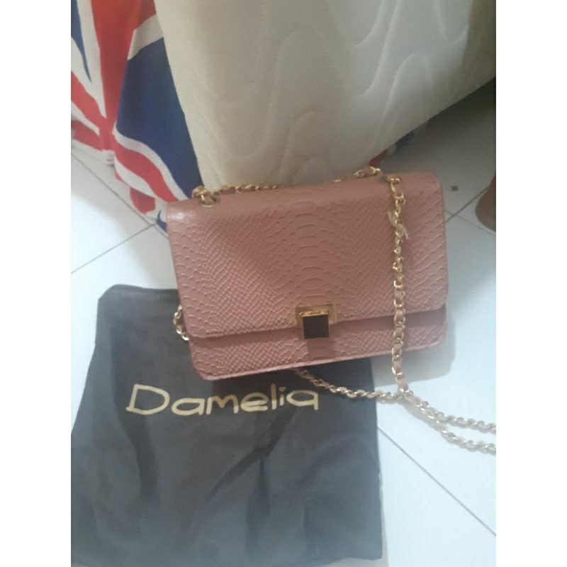 Preloved tas damelia