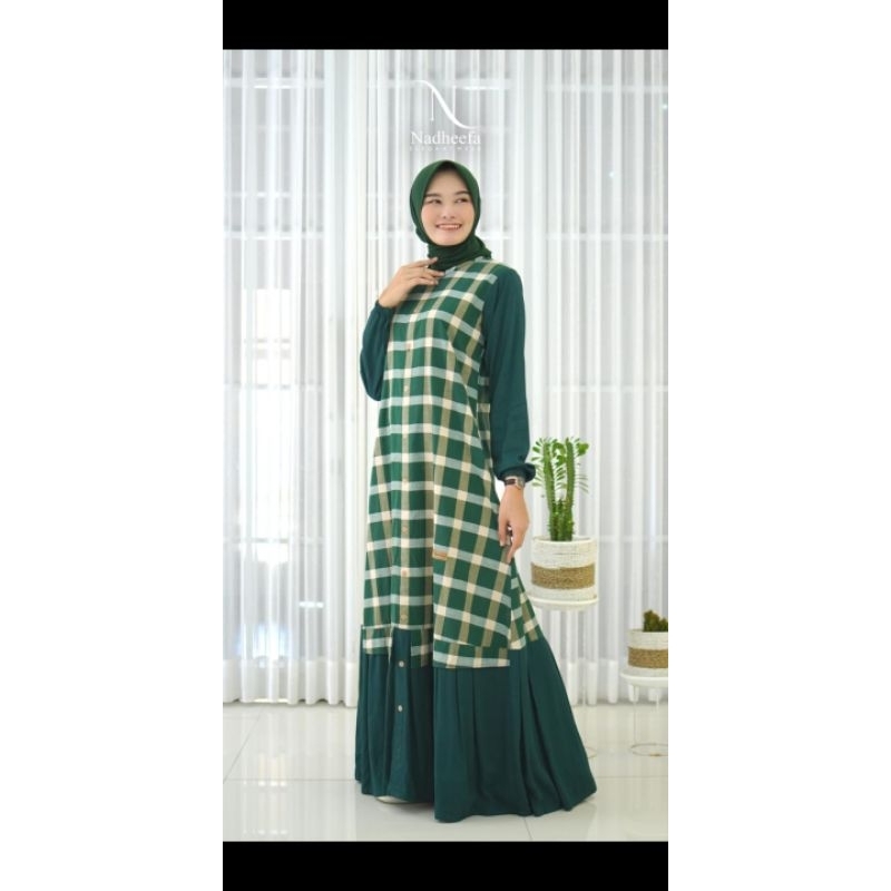 Dress Nadheefa