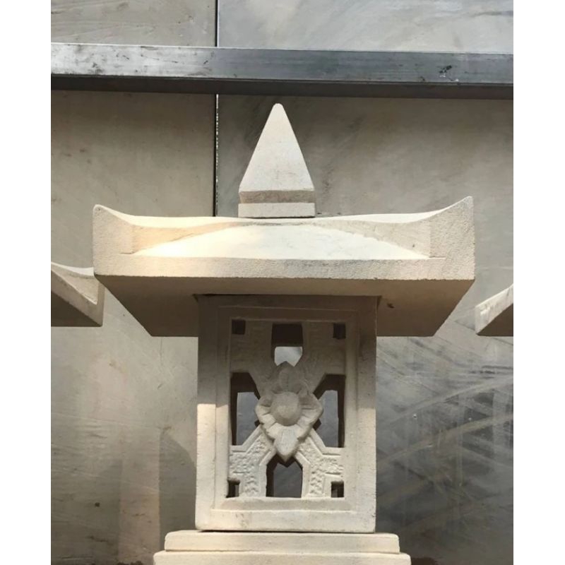 LAMPION BATU ALAM KOTAK