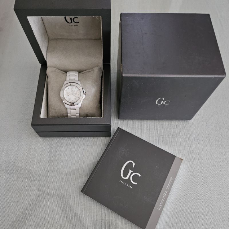 ASLIIIII MURAHHH  PRELOVED JAM TANGAN GC - DIAMOND