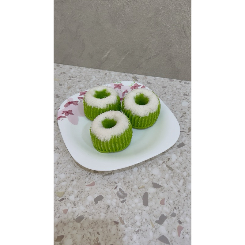 

Kue Putu Ayu