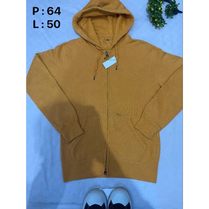 ZIPPER HOODIE UNIQLO ORIGINAL