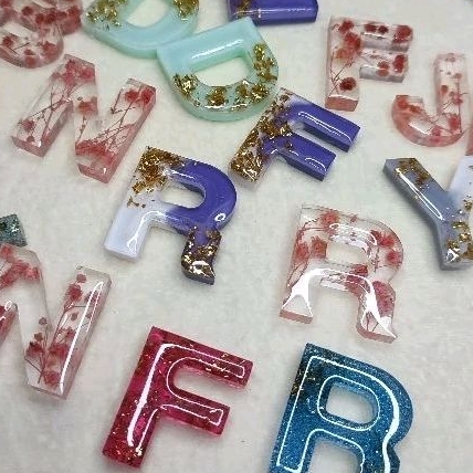 CUSTOM RESIN KEYCHAIN