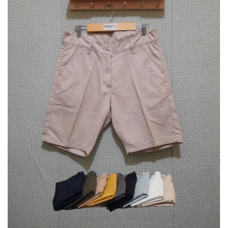 celana pendek chinos cream // celana pendek chinos abu tua // celana pendek chinos mint // celana pe