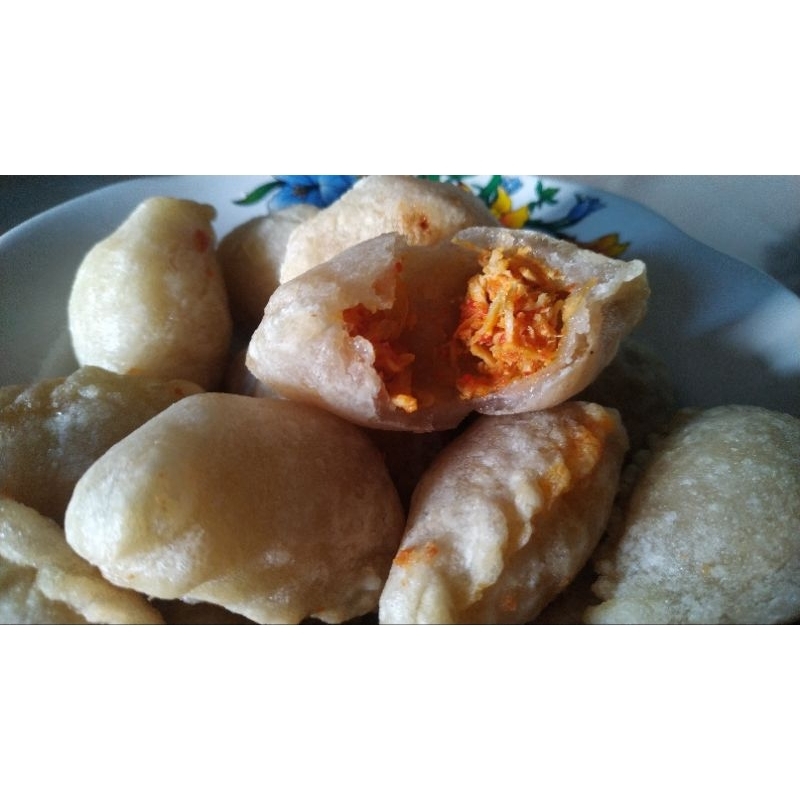 

Cireng Isi Ayam Suwir (frozen)