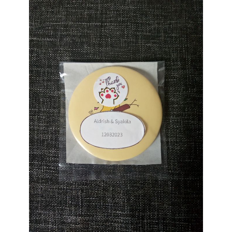 50 pcs souvernir pernikahan cermin bulat