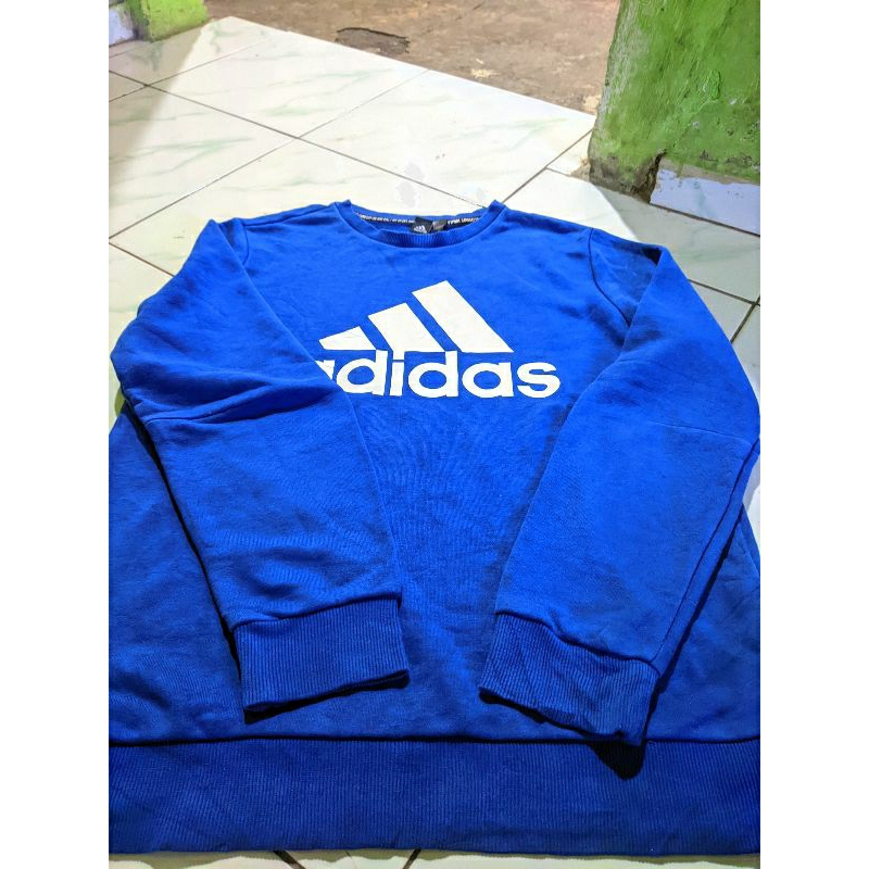 CN adidas big logo