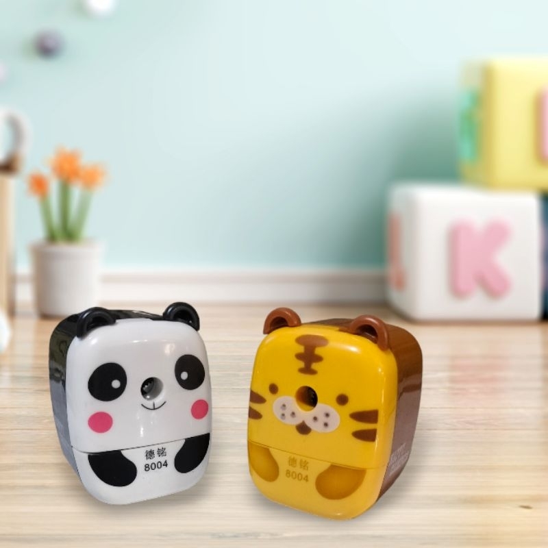 

Rautan Meja DM 8004