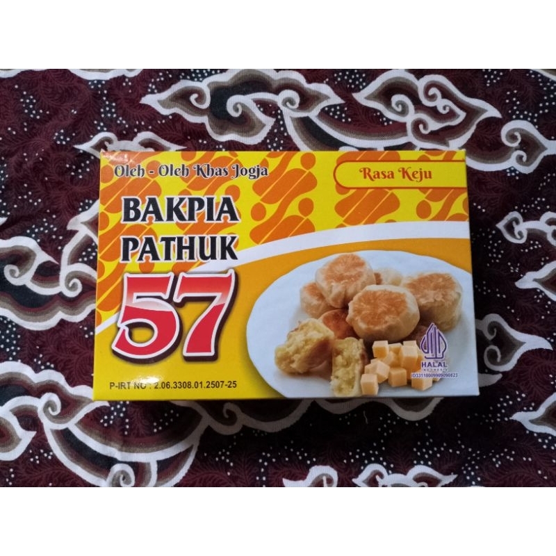 

BAKPIA PATHUK 57 Khas Jogja Rasa KEJU 1 box isi 16