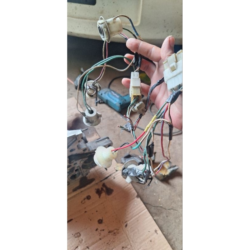 soket lampu belakang kanan kiri vios gen 1