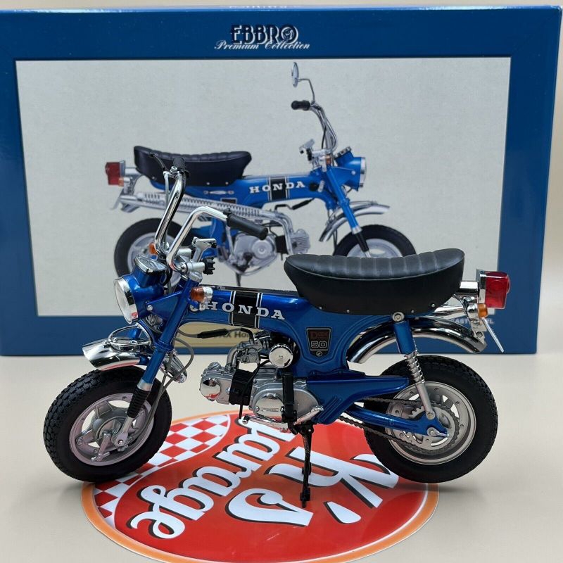 DIECAST EBBRO ORIGINAL MOTOR EBBRO HONDA DAX ST50 1/10 TAHUN 1965 MINIATUR REALITY MOTOR HONDA DAX S