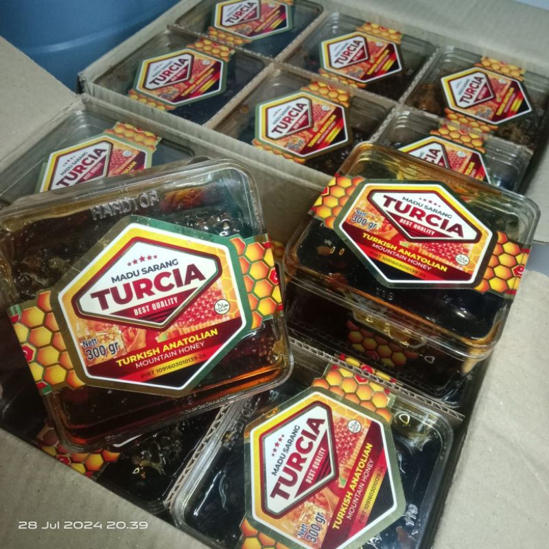 

Madu Sarang Comb Honey Turcia 400gr Madu Murni Original