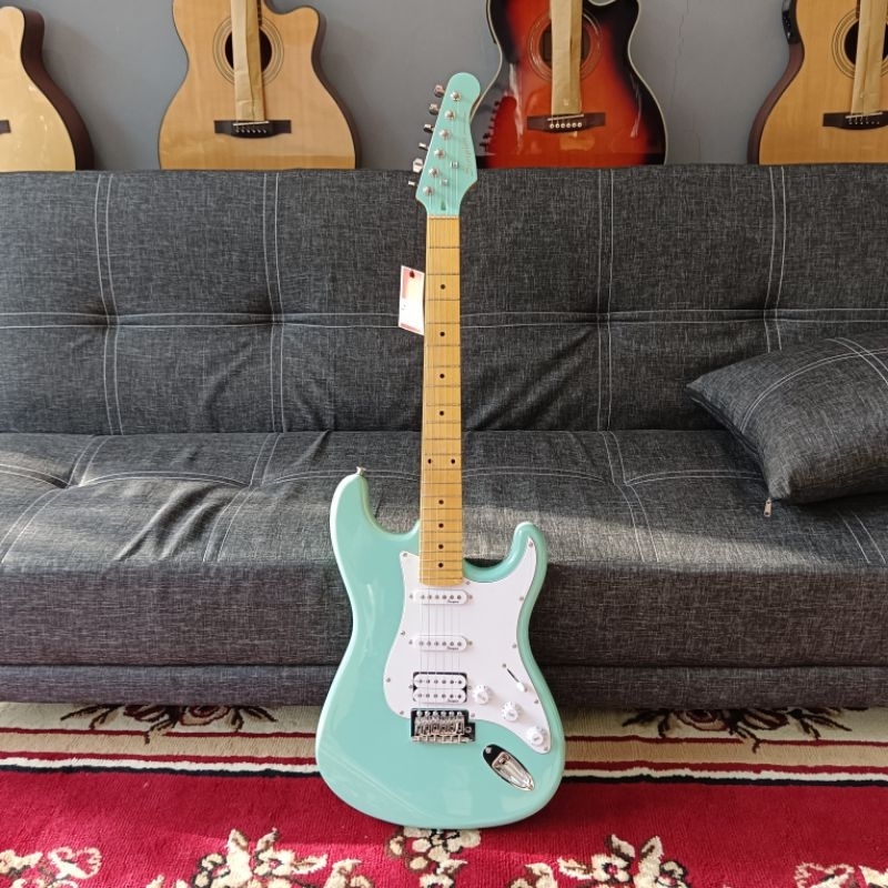 scorpion stratocaster SS120 daphne blue