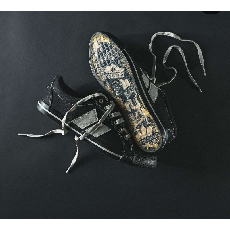 macbeth eliot black cement clear sole