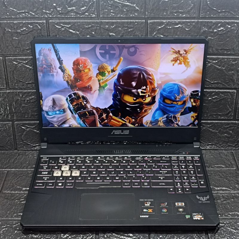 Laptop Asus Tuf Gaming FX505DD AMD Ryzen 5 3550H 8/250GB GTX 1050