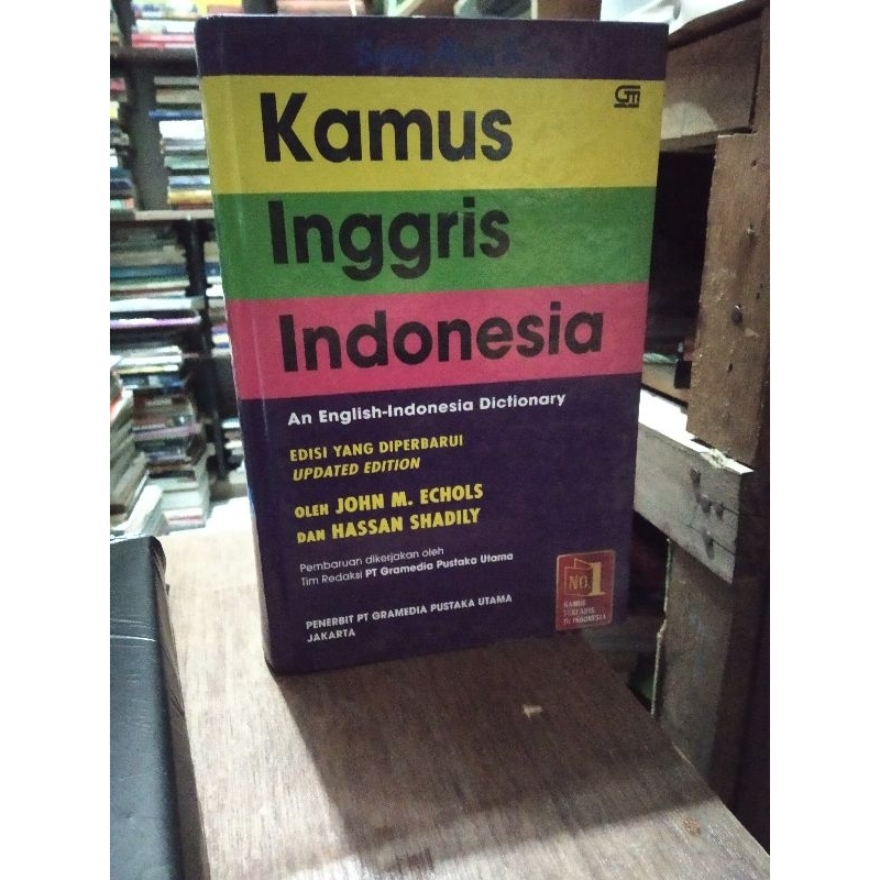 kamus inggris-indonesia Hasan sadli original hardcover