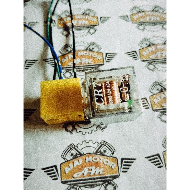 Relay 4 Kaki Lampu Klakson 12 V 40A merk CR7 + Shoket