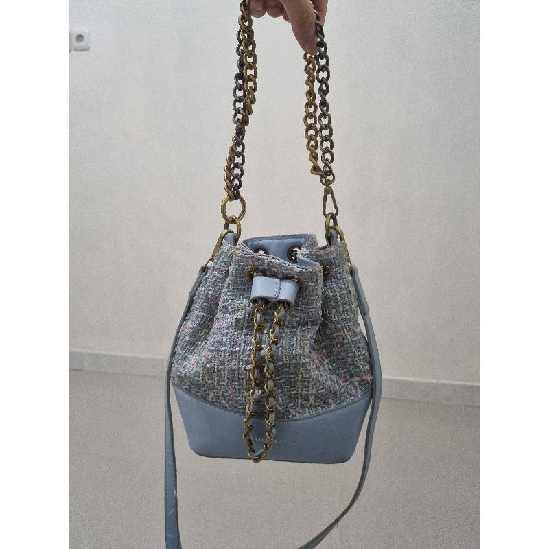 PRELOVED CHARLES AND KEITH TWEED BAG