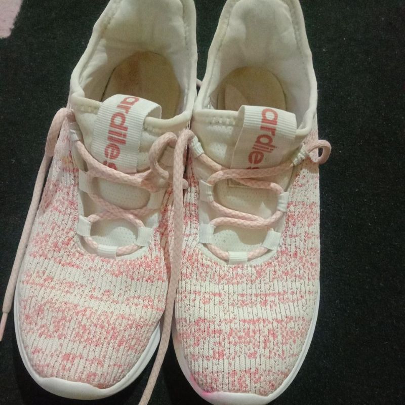 Sepatu Olahraga wanita Ardiles