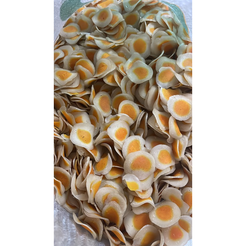 

krupuk telur asin mentah