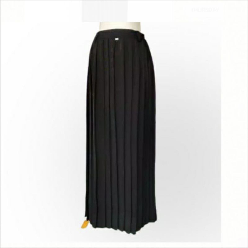 ROK HITAM MODEL REMPEL PANJANG POLOS SERAGAM ANAK SEKOLAH SD PEREMPUAN BAHAN ADEM