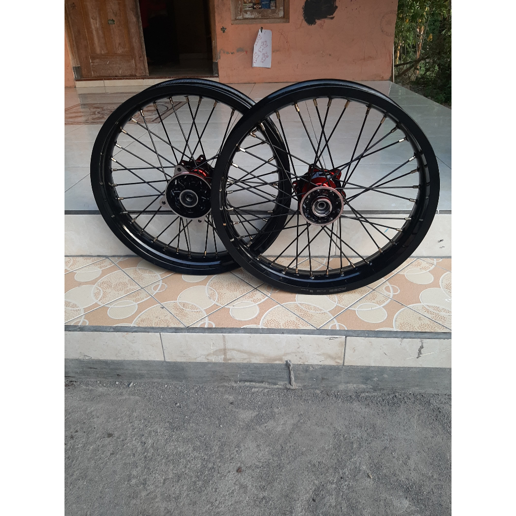 Wheelset Supermoto KLX 250/300 Tanpa Ban Ring 17