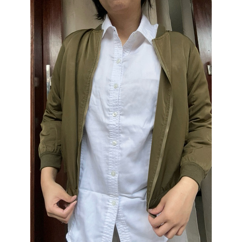 Jaket hijau army