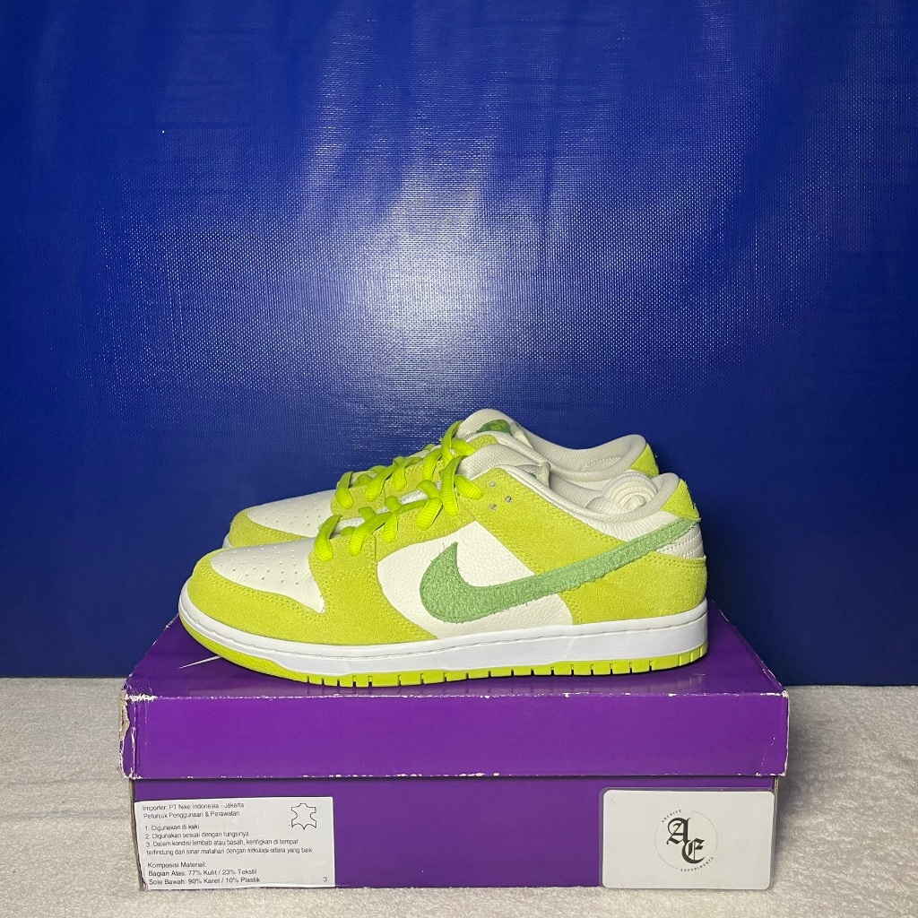 NIKE SB DUNK LOW GREEN APPLE [RESERVED]