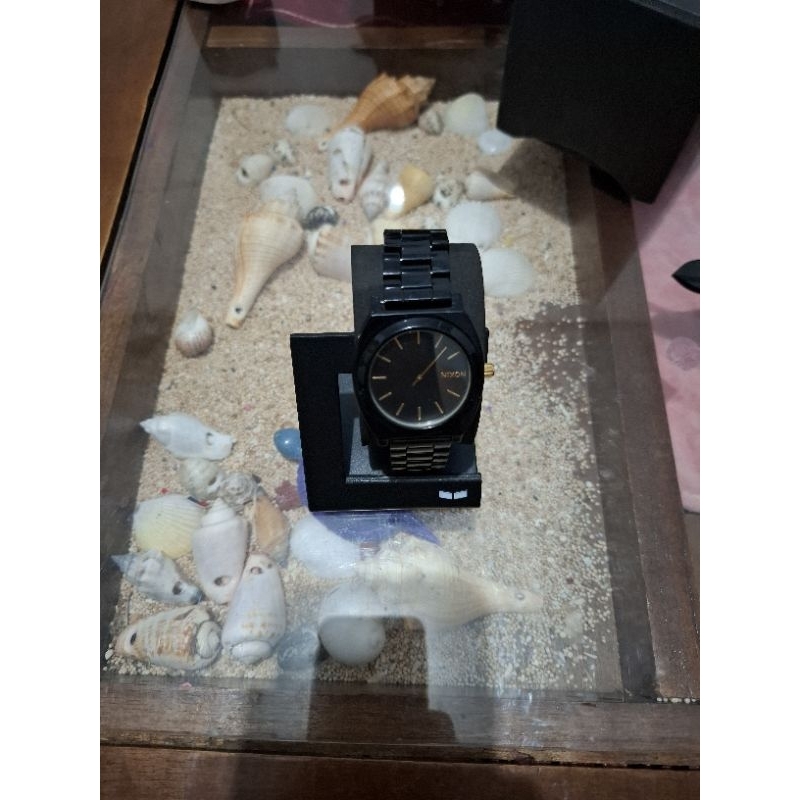 nixon time teller