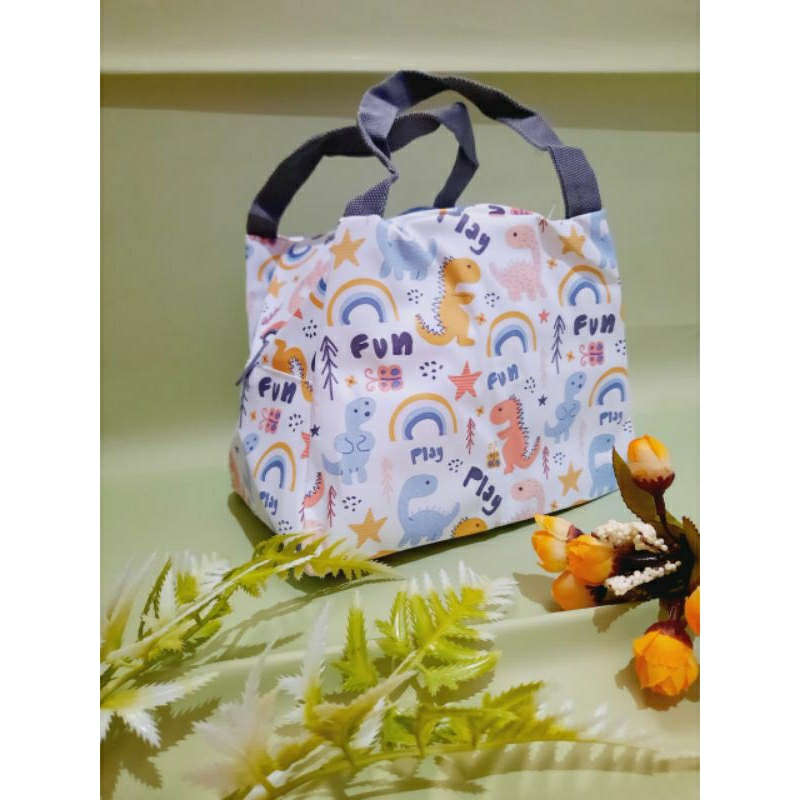 Tas bekal makanan/tas bekal/tepak makan/souvenir ulang tahun/souvenir pernikahan