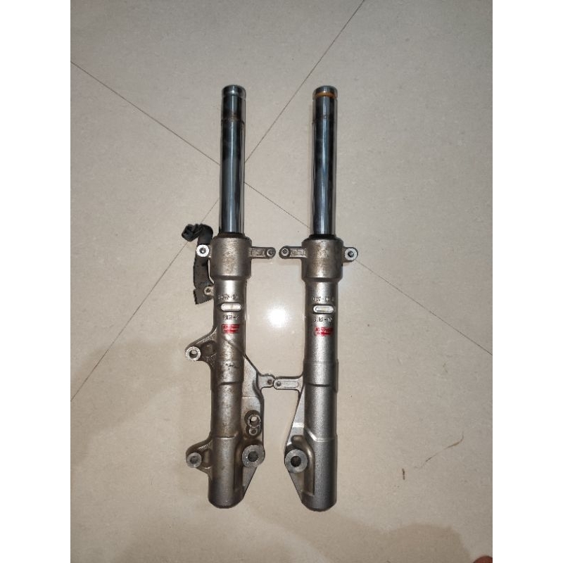 Shock depan copotan ADV 160 ABS