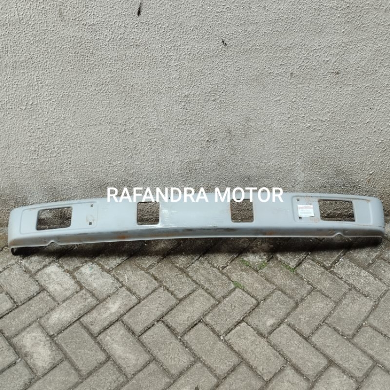 PANEL BEMPER/BUMPER DEPAN COLT DISEL UMPLUNG PS100/120PS ORIGINAL