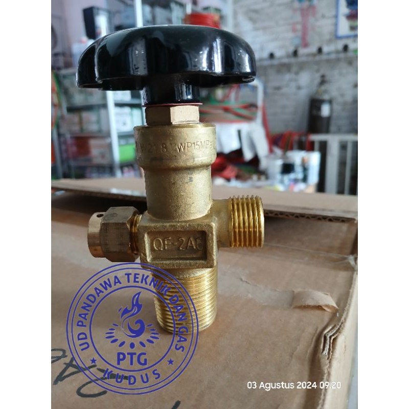 Valve tabung co2