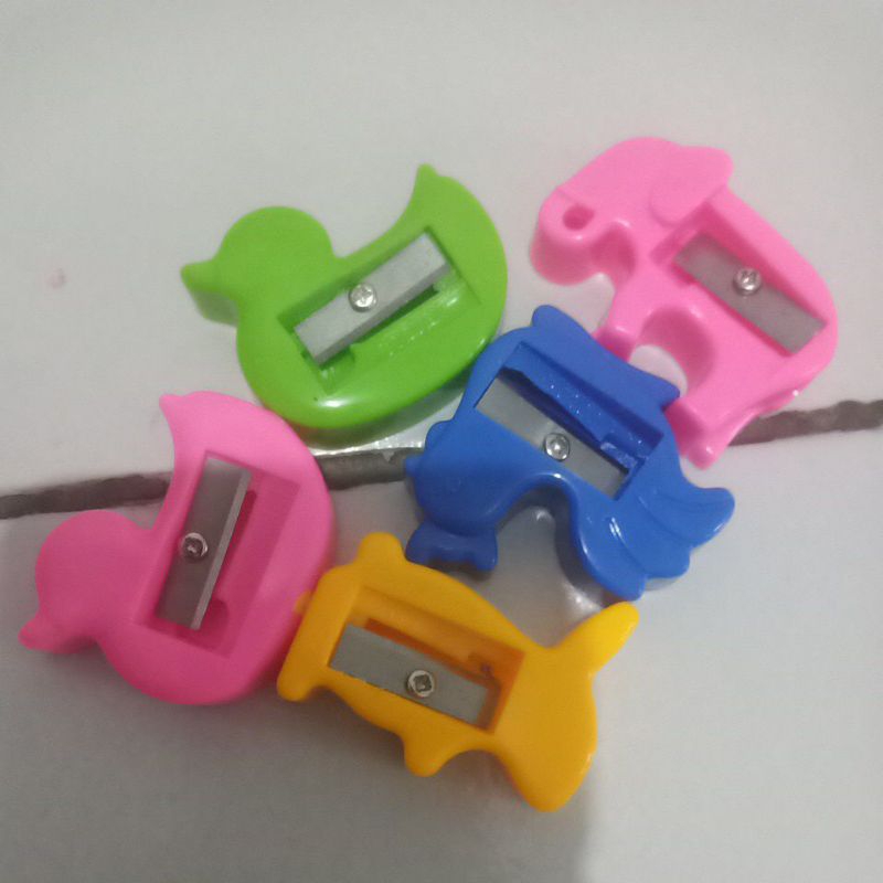 

serutan pensil murmer